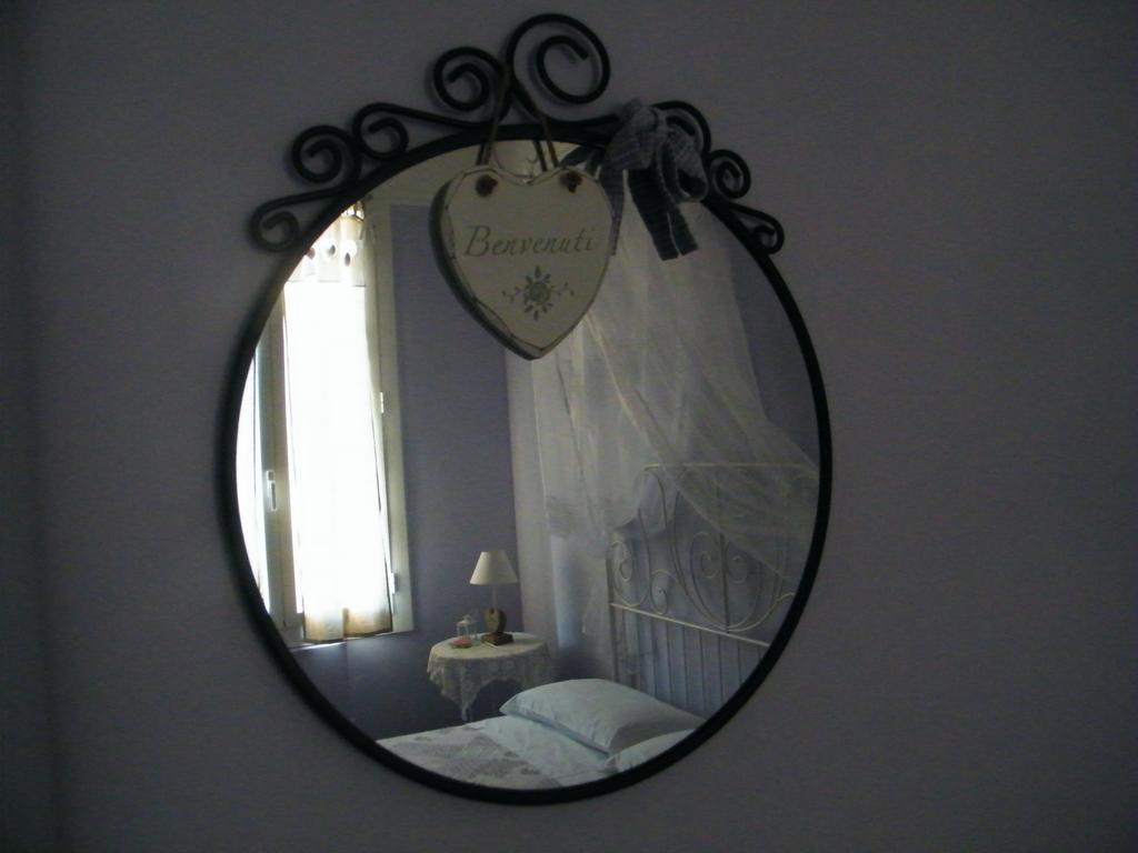 Appartamento Vacanze I Provenzali Бордігера Номер фото